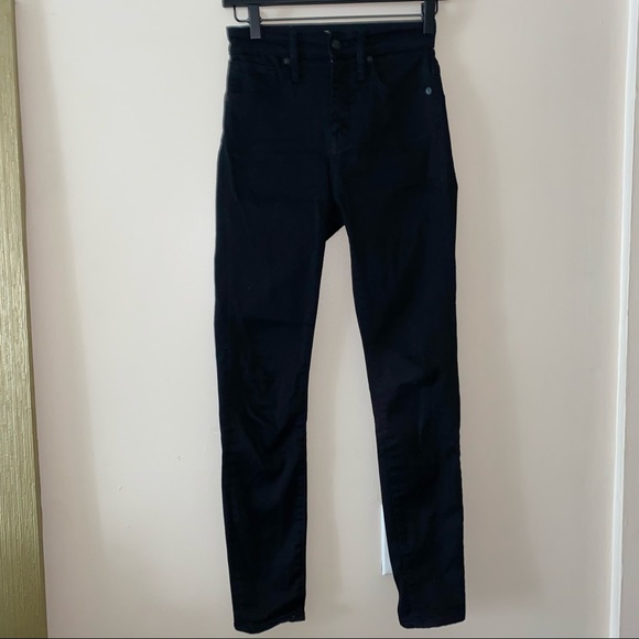 Madewell curvy high rise jeans - Picture 2 of 5